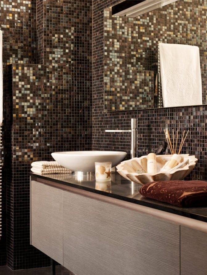 Обзор плитки мозаики в ванную, рекомендации по выбору