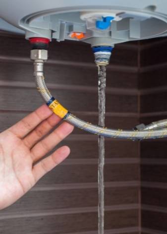 Как слить воду из бойлера – пошаговая инструкция