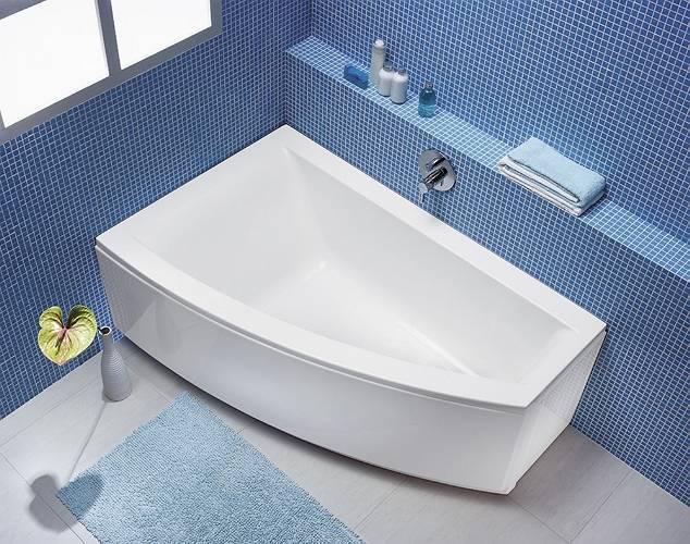 Угловая ванна: преимущества и недостатки (35 фото) | дизайн и интерьер ванной комнаты
