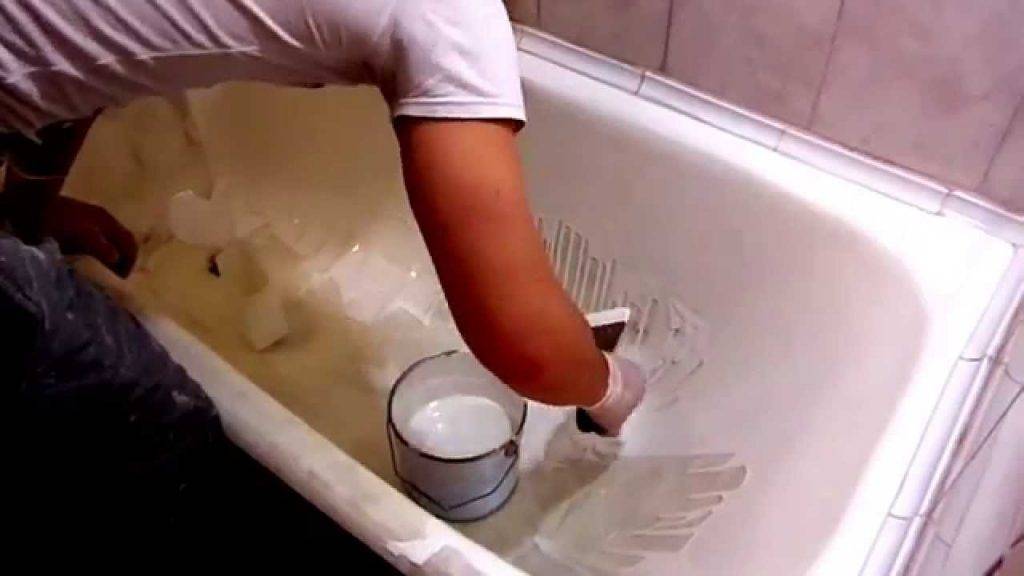 Как заделать скол эмали ванны – варианты выполнения ремонта
