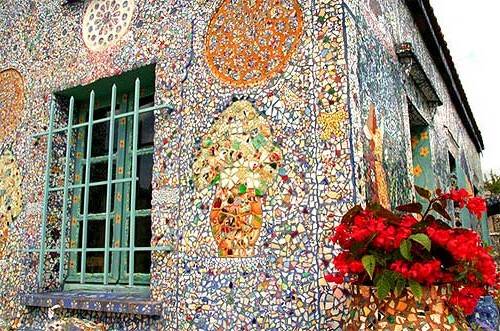 Мозаичный фасад ❣ плюсы, минусы, особенности