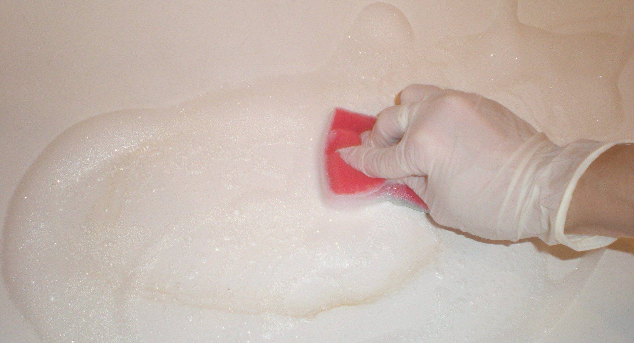 Как отбелить ванну в домашних условиях: акриловую или чугунную (лучшие средства)