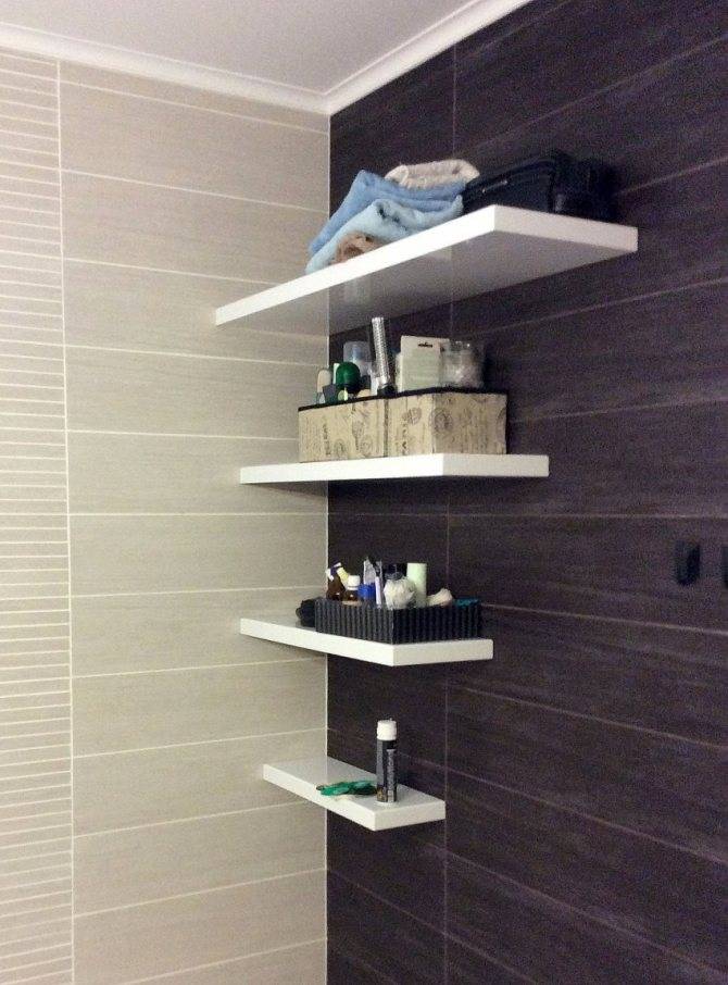 Как подобрать полки для ванной комнаты