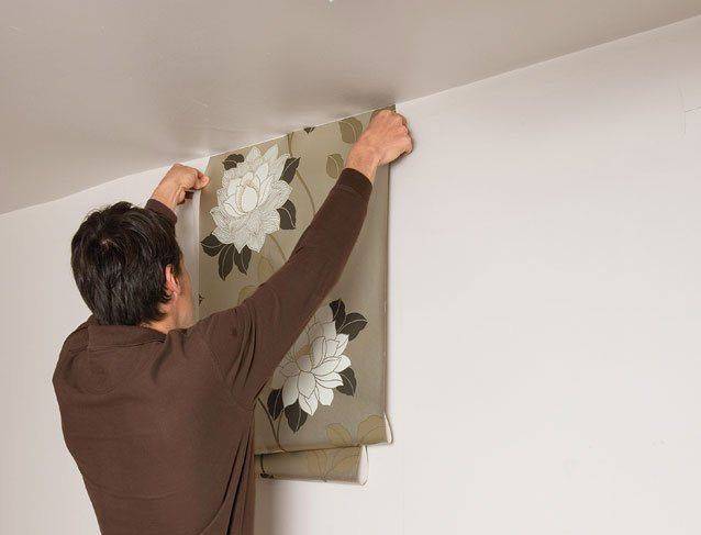 Можно ли класть плитку на окрашенную стену: технология укладки на краску