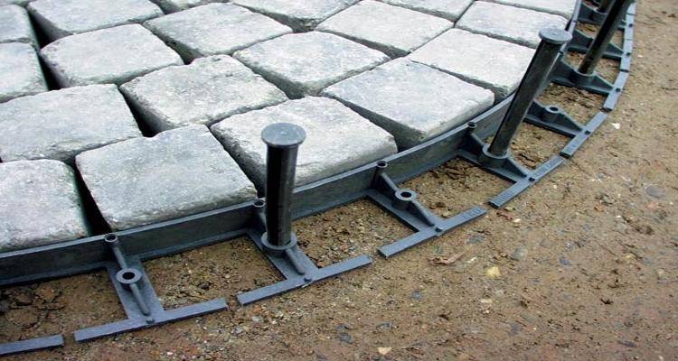 Укладка тротуарной плитки без бордюра: пошаговая инструкция