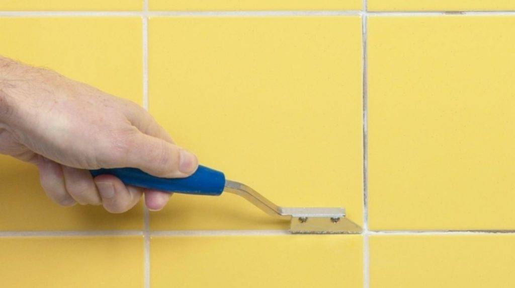 Как очистить швы между плиткой на полу и стене: способы и средства