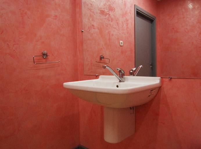 Декоративная штукатурка в ванной: влагостойкая отделка своими руками в ванной и туалете