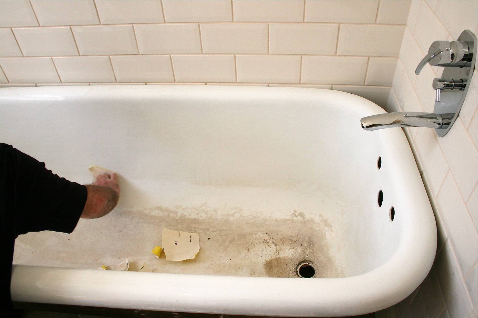 Как правильно произвести восстановление эмали ванны своими руками