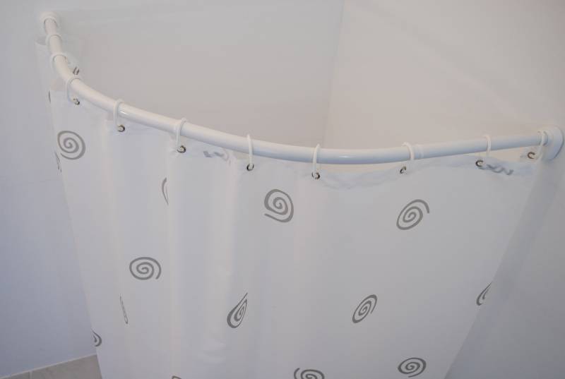 Как установить шторку для ванной - установка шторки в ванную комнату своими руками - vannayasvoimirukami.ru