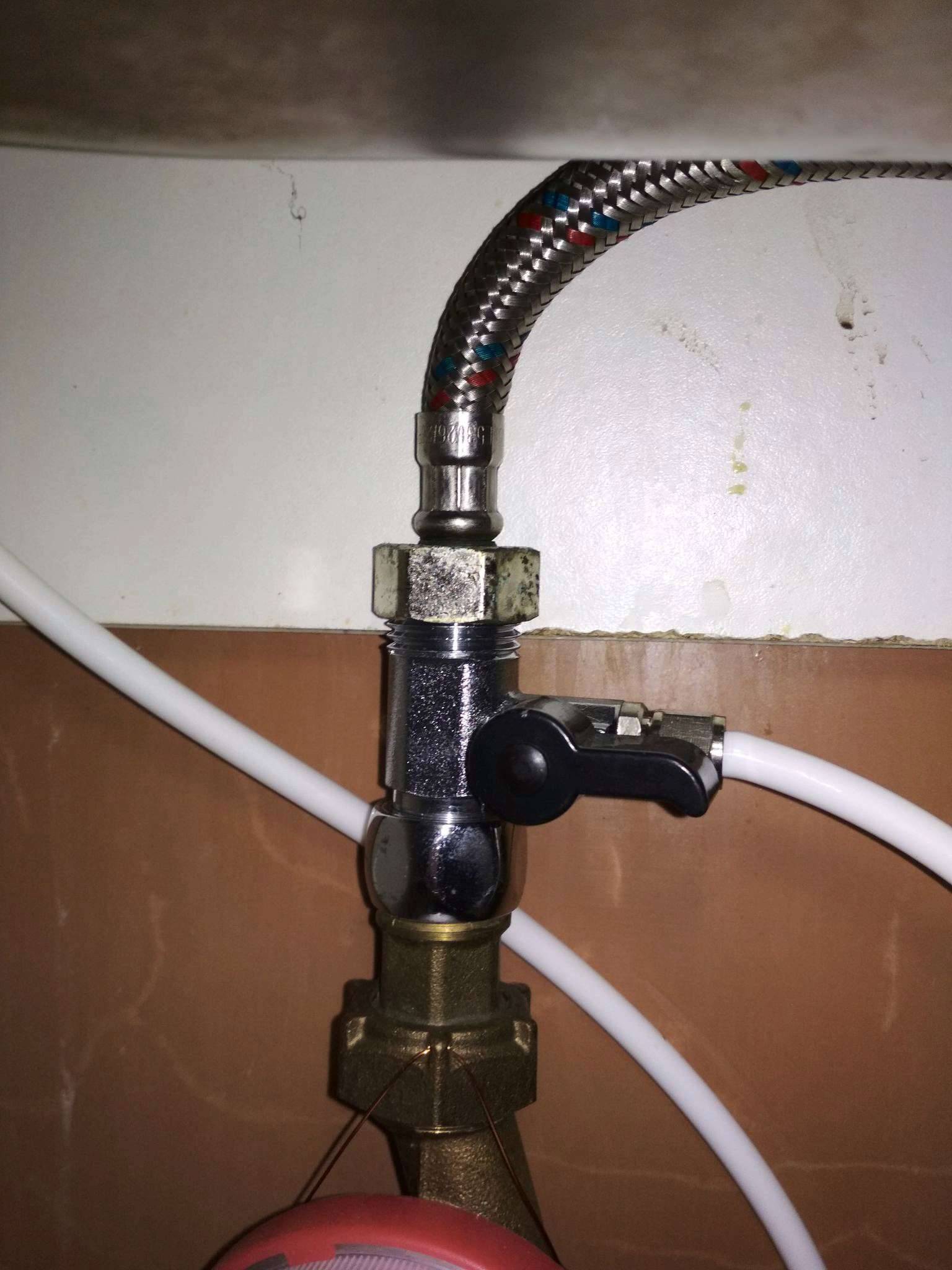 Подключение стиральной машины к водопроводу и канализации – подробная инструкция и несколько способов