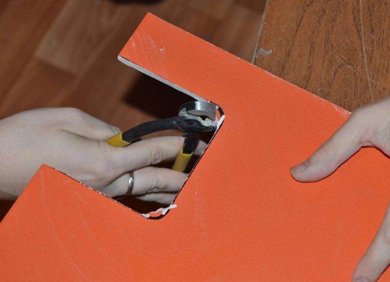 Как резать напольную плитку в домашних условиях — обзор возможных вариантов