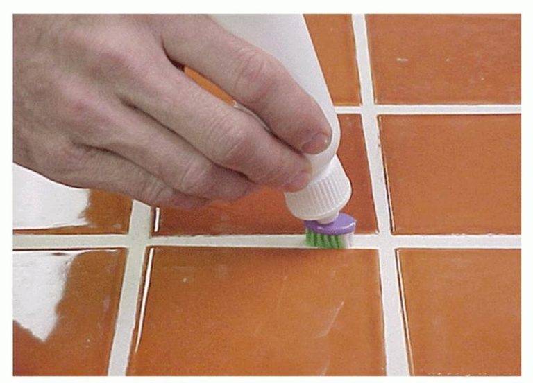 Как и чем правильно затирать плитку в ванной