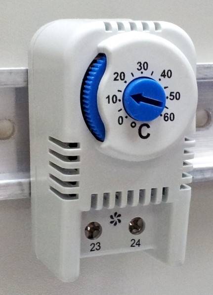 Как выбрать терморегулятор для котла отопления