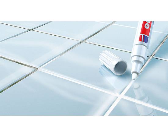 Рекомендации, как очистить швы между плиткой на полу