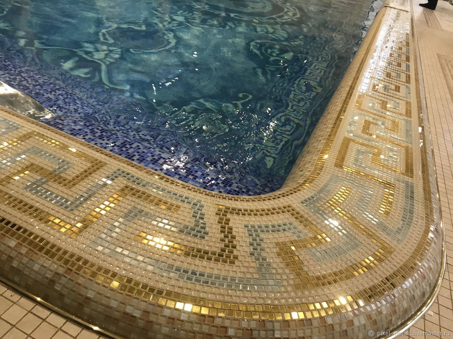 Плитка и мозаика для бассейна — подводные камни облицовки