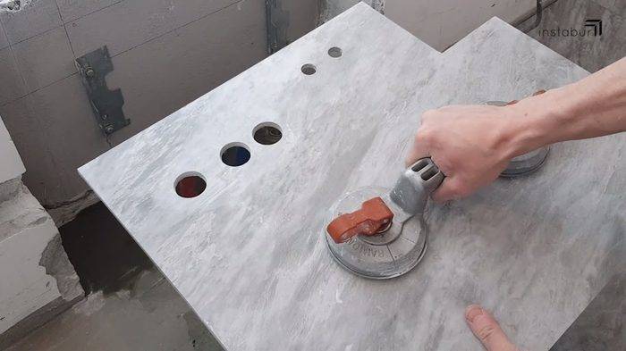 Как просверлить отверстие в керамической плитке разными способами