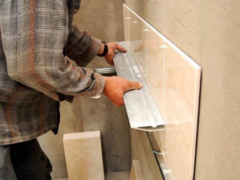 Технология укладки плитки на пол и стены с примерами