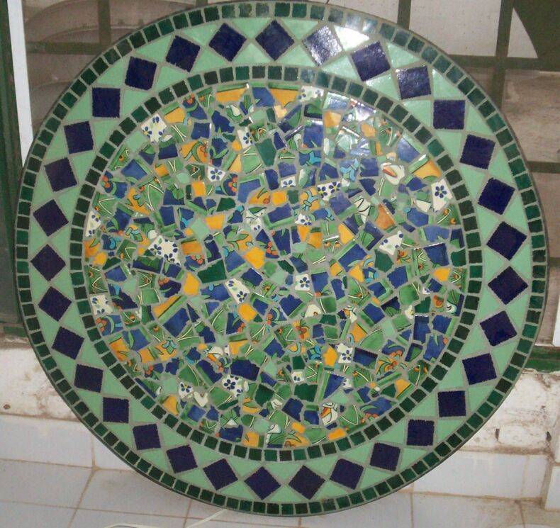 Эксклюзивная столешница из мозаики для ванной своими руками