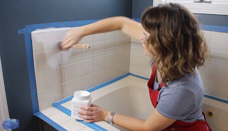 Как выбрать краску для плитки в ванной: секреты и тонкости