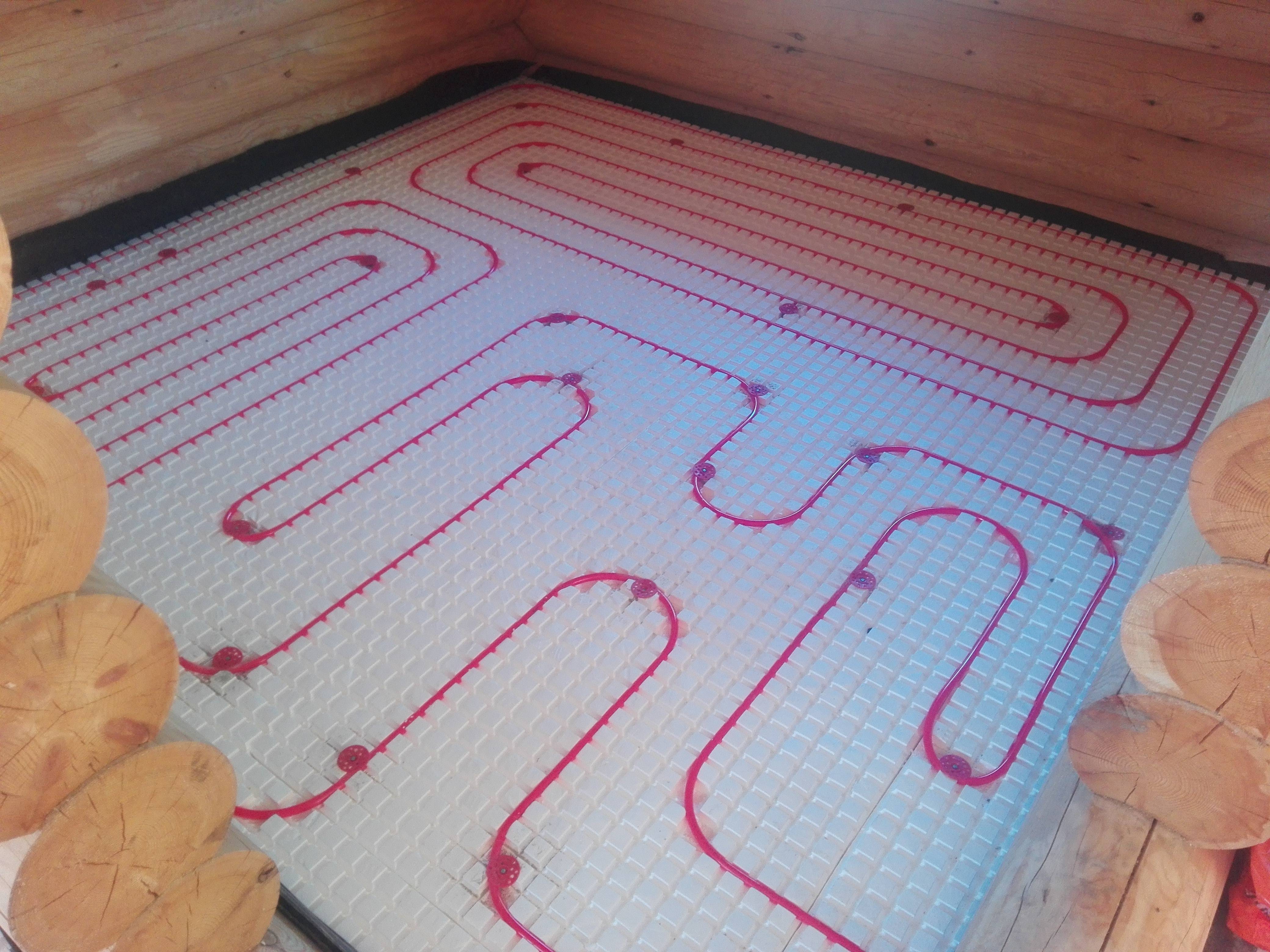 Как сделать тёплый водяной пол на деревянном полу