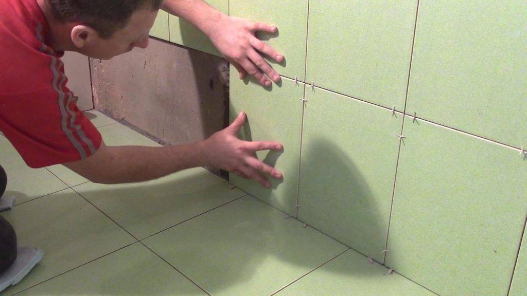 Как класть плитку на пол своими руками: инструкция