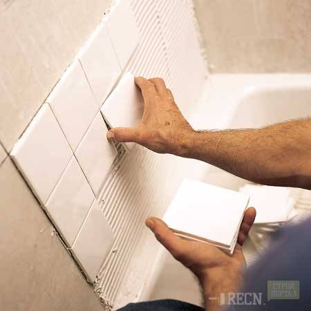 Как правильно класть плитку в ванной комнате?