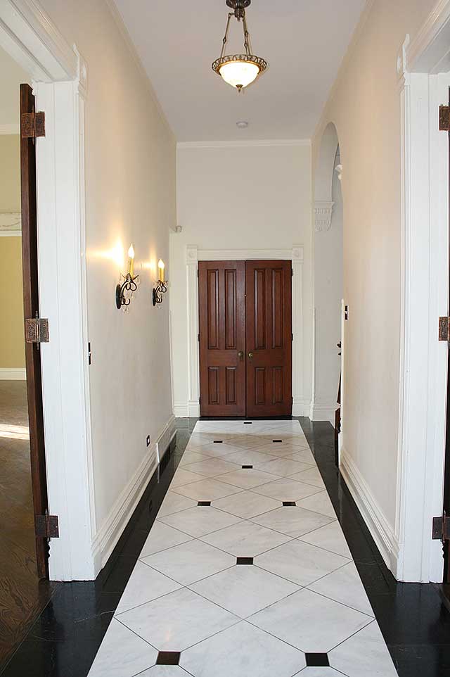 Напольная плитка для прихожей и коридоров – выбираем тип, качество и дизайн