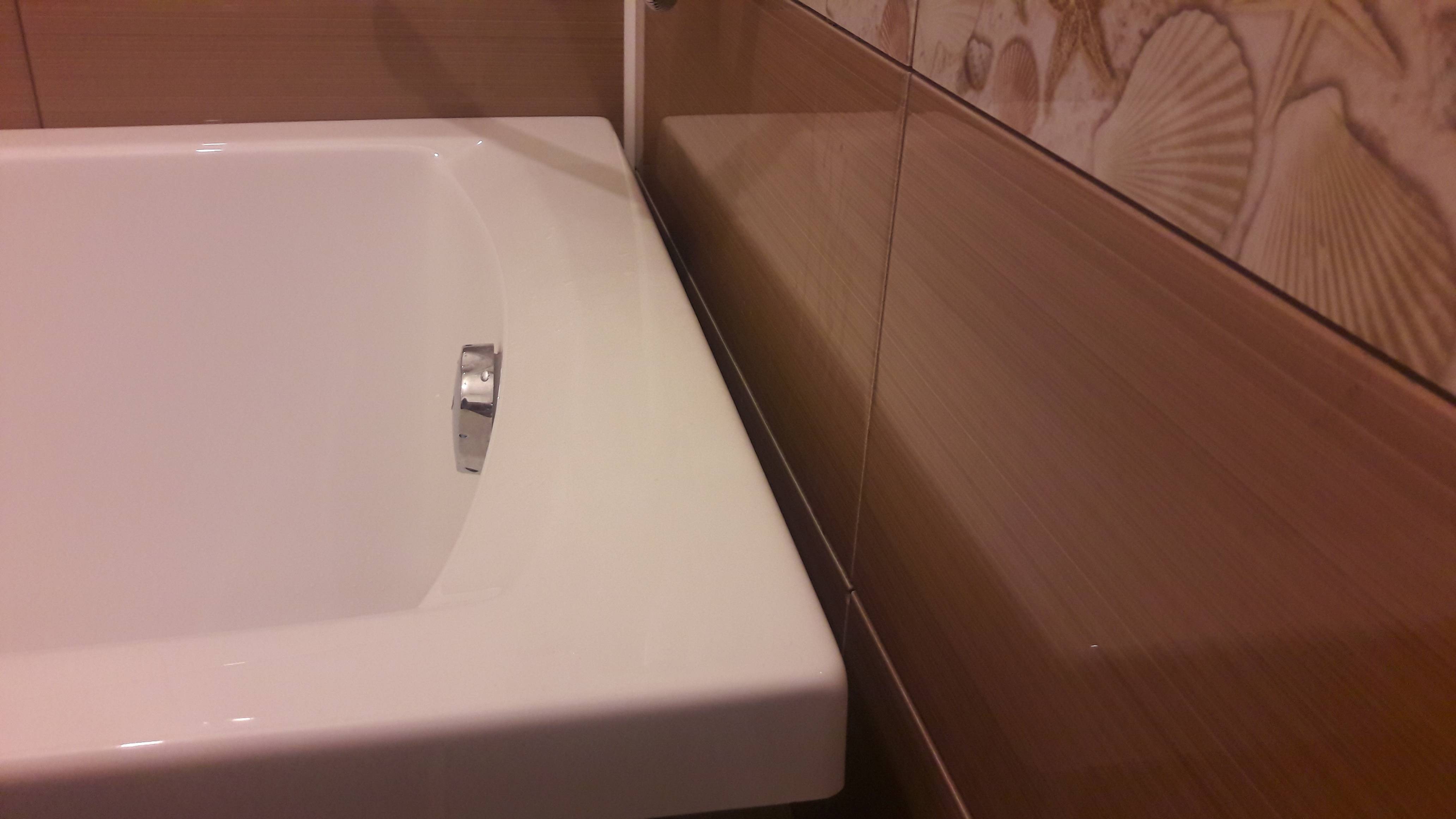 Как заделать щель между ванной и стеной - инструкция от специалиста