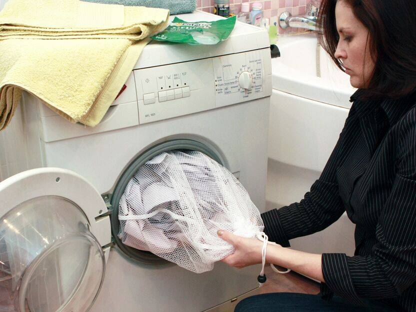 Как правильно стирать шторы в стиральной машине: простые советы