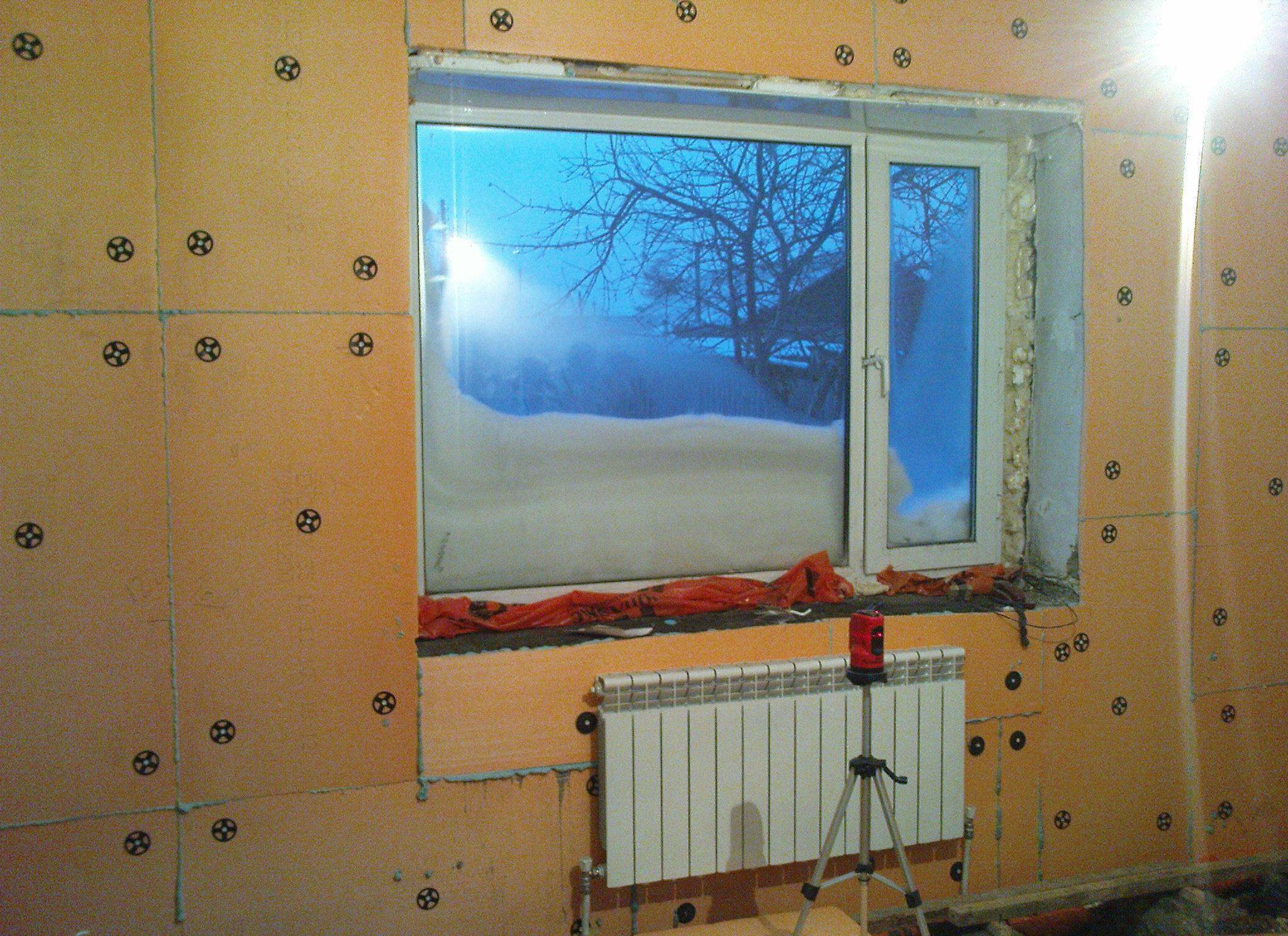 Утепление стен изнутри в квартире панельного дома: когда это необходимо, как утеплить внутри своими руками?