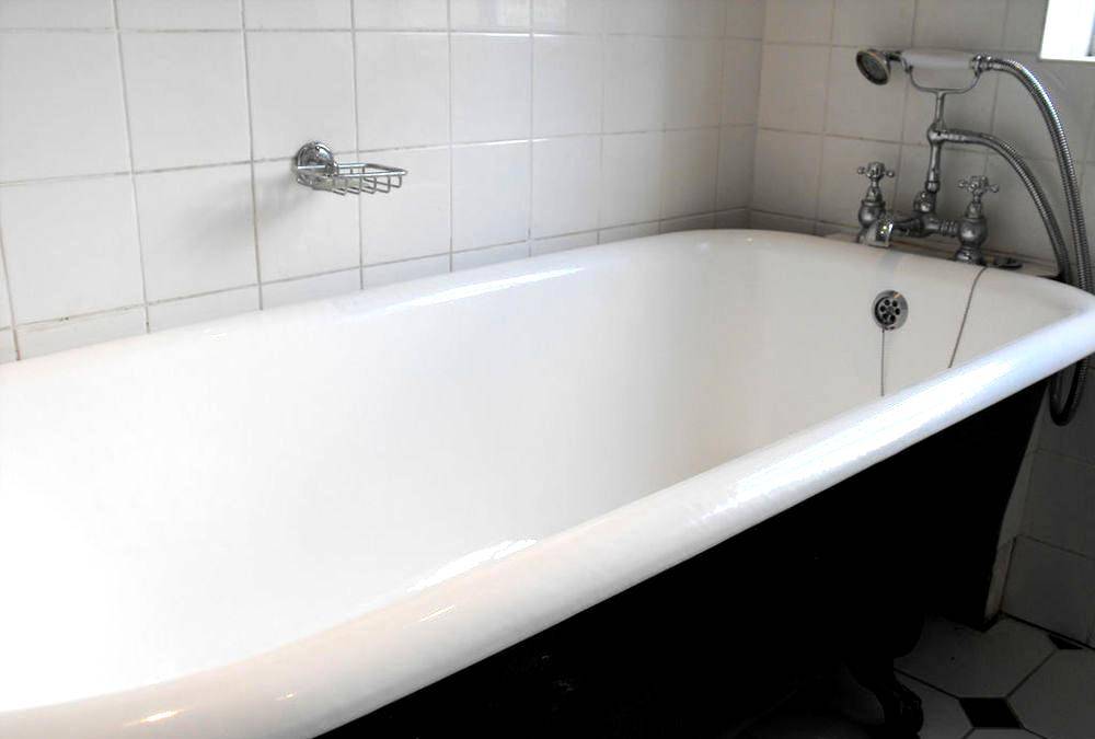 Реставрация чугунной ванны: 3 способа совершенства