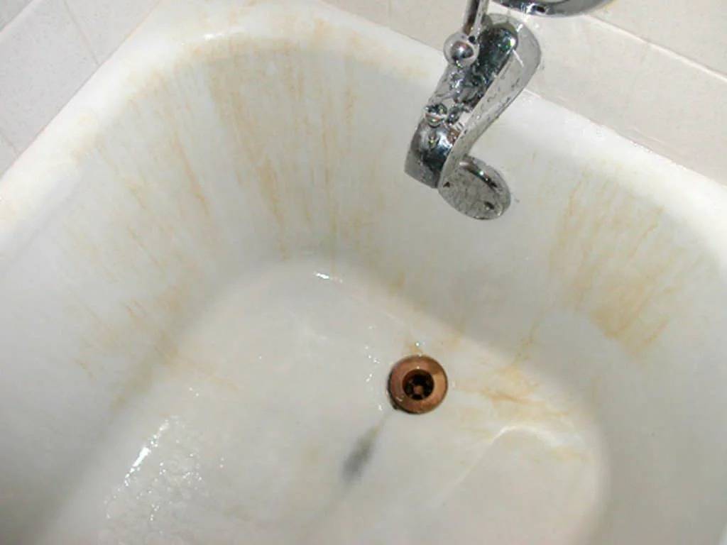 Чем отмыть краны в ванной от налета: как почистить смеситель от налета