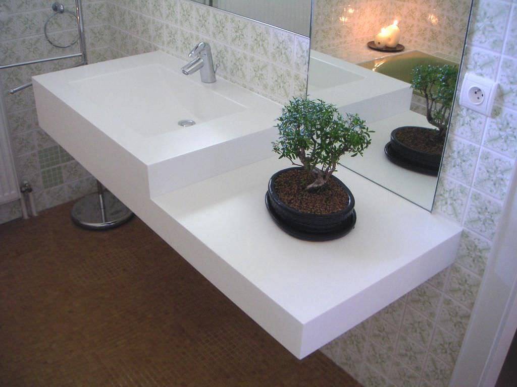 Столешница для ванной комнаты под раковину (100 фото): 6 видов столешниц