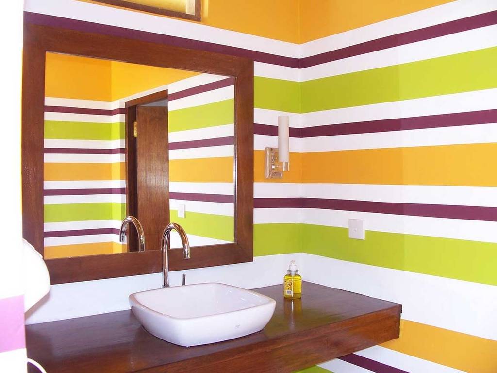 Покраска стен в ванной: какую краску выбрать и как правильно красить?