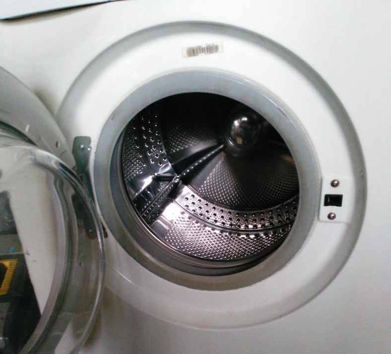 Стиральная машина отжиме сливает воду. Отжим на стиральной машине. Стиральная машина не отжимает. Стиральная машина не отжимает белье и не сливает воду. Нет отжима.
