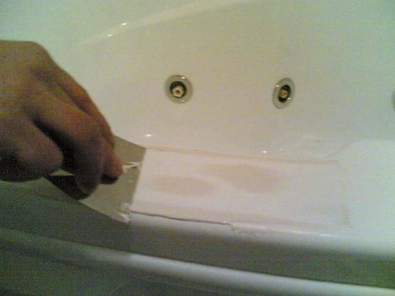 Ремонт акриловых ванн в домашних условиях: чем заделать трещину, как убрать царапины