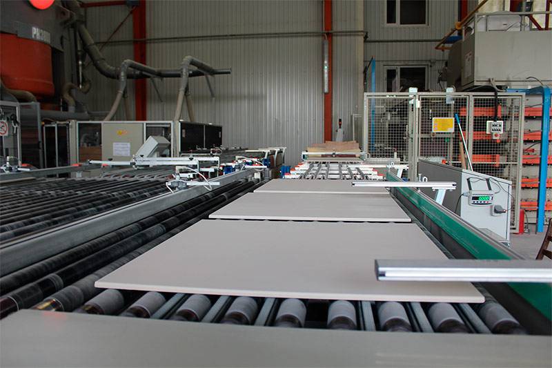 Производство керамической плитки: технология, виды оборудования, контроль качества, перспективы
