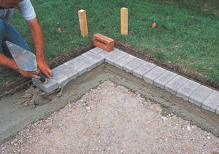 Как класть тротуарную плитку на бетонное основание-технология укладки своими руками