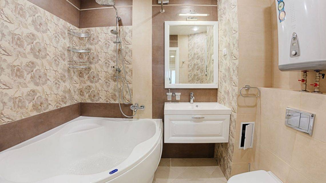 Дизайн маленькой ванной комнаты: красивые, модные и современные интерьеры со стиральной машиной
 - 20 фото