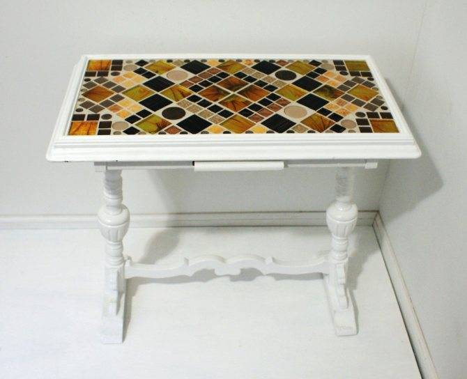 Мозаика: виды и особенности, дизайн кухни и столешницы из такой плитки, самостоятельная укладка