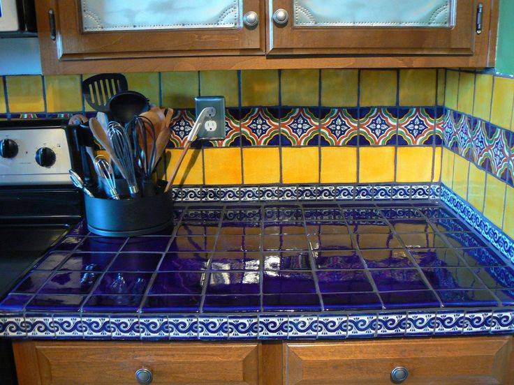 Столешница из плитки своими руками на кухню: укладка плитки на столешницу | houzz россия