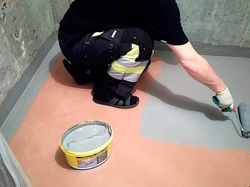 Как сделать гидроизоляцию пола в ванной под плитку — фото и пошаговая видео