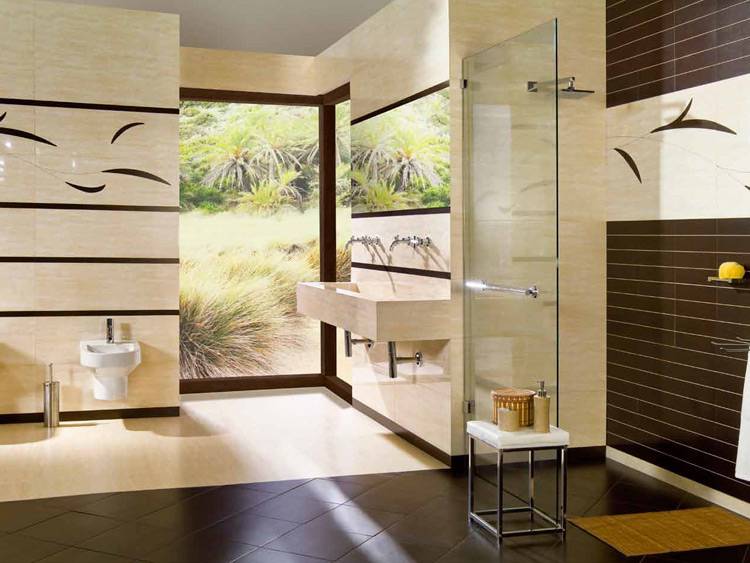 Ванная комната с плиткой под дерево на стены: отделка туалета, санузел с плиткой, деревом и камнем