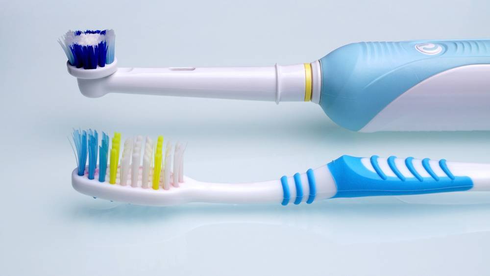Что можно сделать из старых зубных щеток своими руками: полезные советы, как использовать