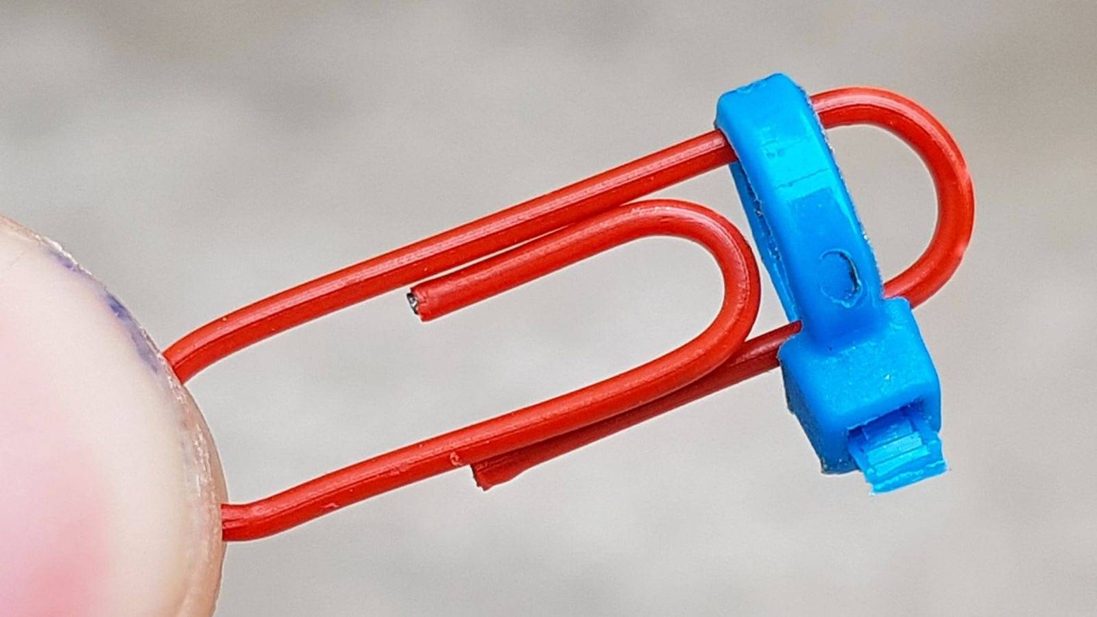 24 необычных способа использования пластиковой стяжки