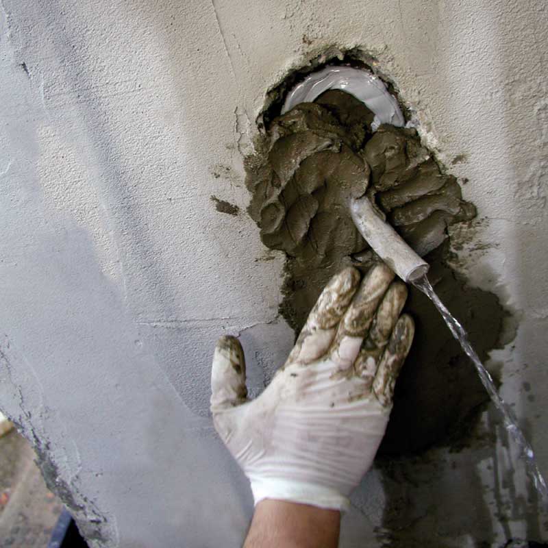 Гидропломба для колодца или как быстро и грамотно заделать щель в бетонном кольце