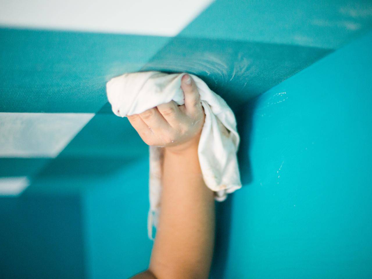Как мыть натяжные потолки в домашних условиях без разводов – матовые
