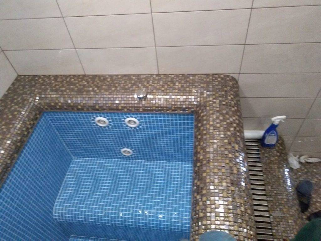 Как сделать съемную плитку в ванной